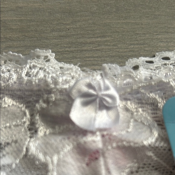 Tracy -  Lace Cheeky Panties - Blk & White - Size Medium (Set of 2) NWT - Picture 5 of 8